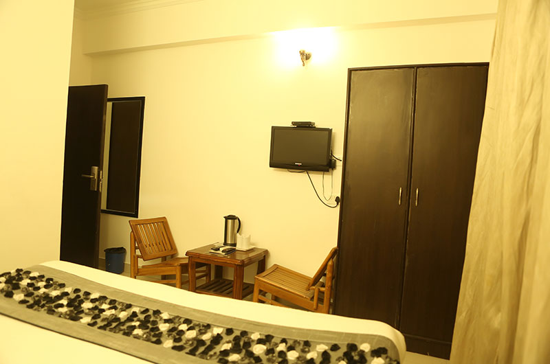 Hotel Kamla Palace-Economy Room3