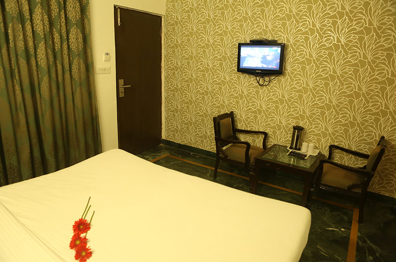 Hotel Kamla Palace-Economy Room6